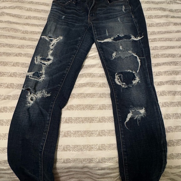American Eagle Distressed Jeans Size 2 Short - Picture 3 of 4